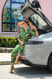 Miami based fashionista, Danié Gomez-Ortigoza @journeyofabraid to enjoy a ride in the stunning Porsche Panamera Sport Turismo GTS from THE COLLECTION Porsche